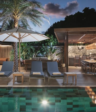 magnifique piscine avec transats et jardin tropical oasis à st barths st jean