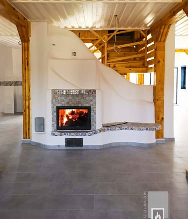 sobă personalizată, sobă albă, sobă pensiune, sobă design ondulat, sobă unică Delta Dunării