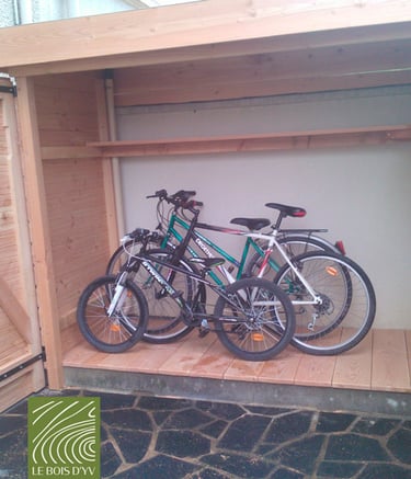 Abri à vélos en bois sur mesure