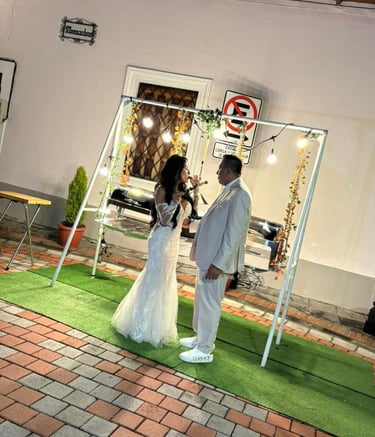 Estaciones de buffet para bodas en Quito por Thechefcatering con variedad de platos gourmet.