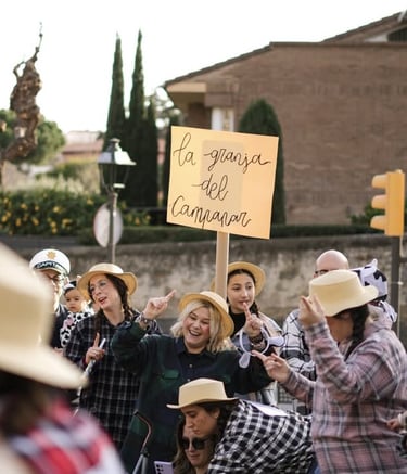 Festa de la granja a l’escola amb activitats lúdiques i educatives per als infants.