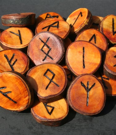 futhorc 33 rune set