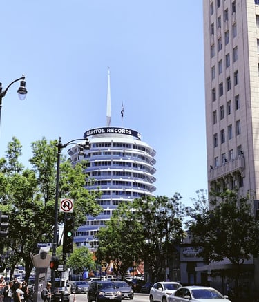 building-capitol-records-hollywood-los-angeles
