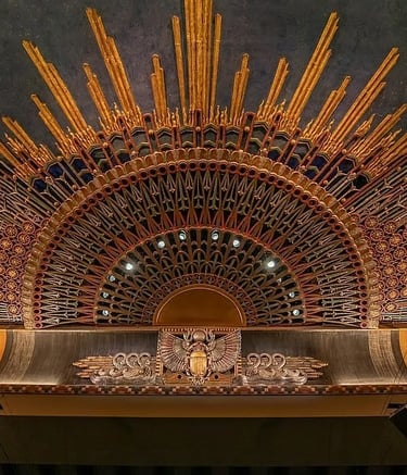 netflix-egyptian-theatre-decor-inside-hollywood-losangeles