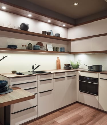 Cuisine blanche et simple Ital agencements