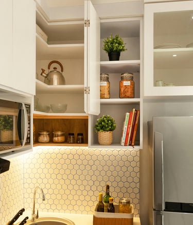 Modern Kitchen Apartment with Open shelving