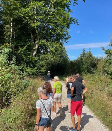 Führungen in kleinen Gruppen, individuell gestaltbar.