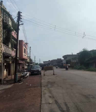 main road