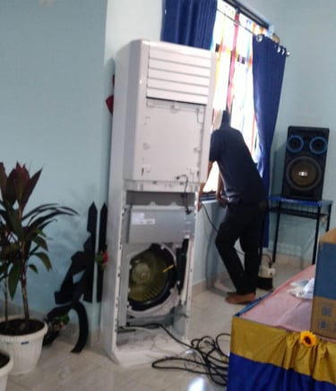 Pemasangan AC Standing Floor