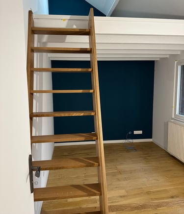 a loft apartment with a lofted lofted room and a lofted loft