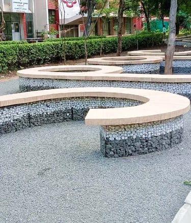 Institutional garden with shaded walkways and educational green zones by Garden Designers