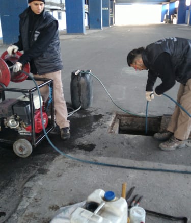 maquina de hidrojet en accion