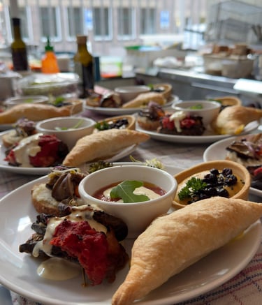 themed dinner Queertopia 2024