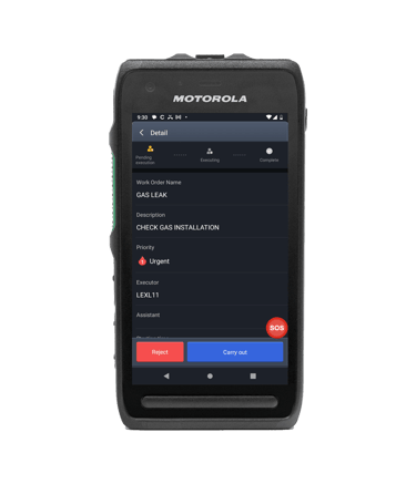 Motorola LEXL11 showing the work task screen to accept