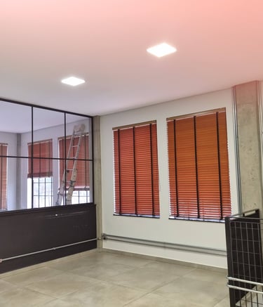 persiana horizontal em madeira