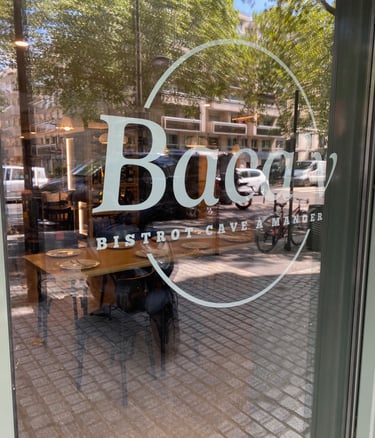 a restaurant Baca'v Boulogne