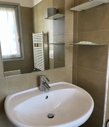 Bagno camera doppia Hotel Aurora Colico