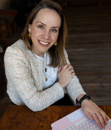 Elsa Silva Writer