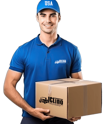 Trabajador de JC Lino Movers cargando una caja