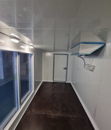 Glass cold room