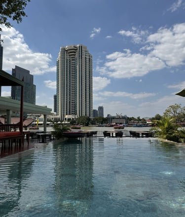 Mandarin Oriental Bangkok – Deluxe Premier Room