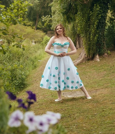 robe de mariée courte fleur bleues nature vernon cergy gisors
