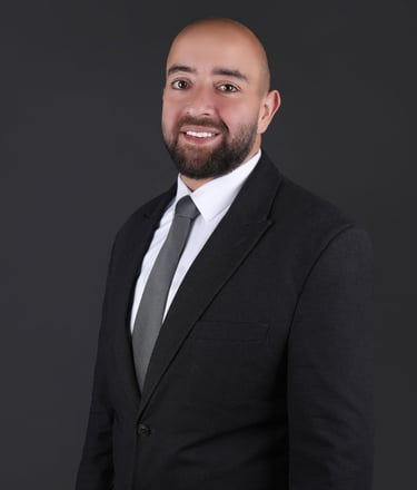 Professional corporate headshot for LinkedIn and business profiles in Dubai Silicon Oasis