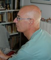 photo de denis schneider en train de peindre