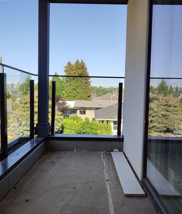 #APAMACONTRACTING #BURNABY #VANCOUVER #GLASSRAILING