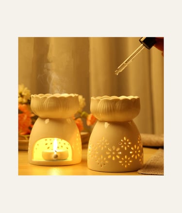 Lyellfe 2 Ceramic Tealight Candle Holders, Essential Oil Burner with Spoon, White 