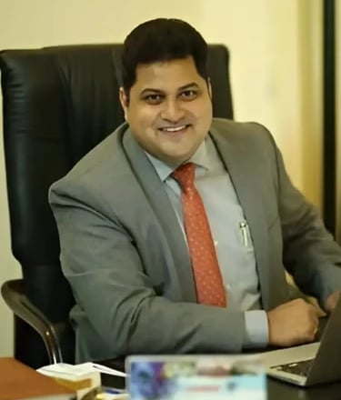 Founder S.S. Sreejith delivering a lecture on conscious leadership and business strategy at CMI Kochi.