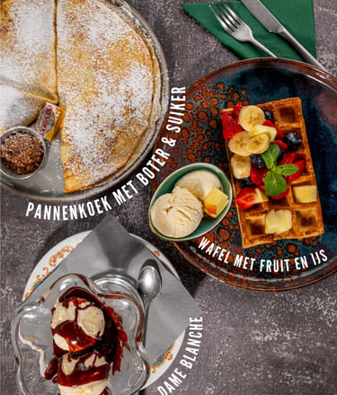 Desserts bij Krunch Gent: pannenkoek met boter en suiker, wafel met fruit en ijs, en dame blanche