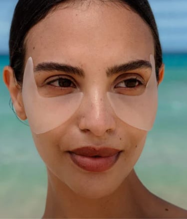 pleistrai nuo raukšlių ant moters