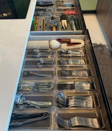 Talita Tavares / Personal Organizer - Organização Residêncial / Cursos / Ebook / Consultoria