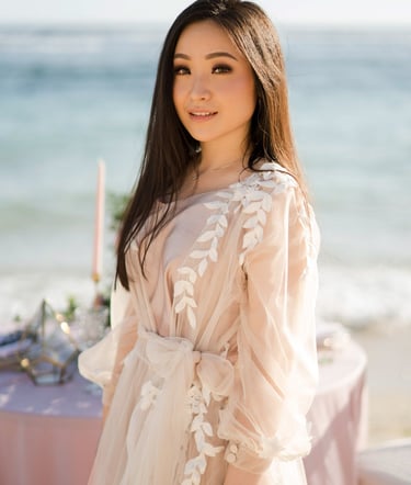 Luxury bride portrait at Melasti Beach during prewedding session in Bali