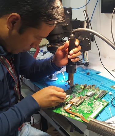 Reparación microelectrónica laredlaboratorio