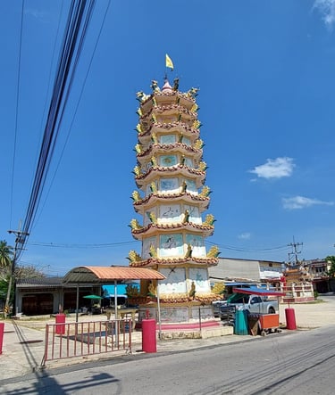 leng san keng shrine thai mueang 
