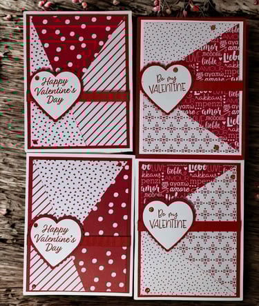 Set of 4 red and white Valentine cards in tri panels