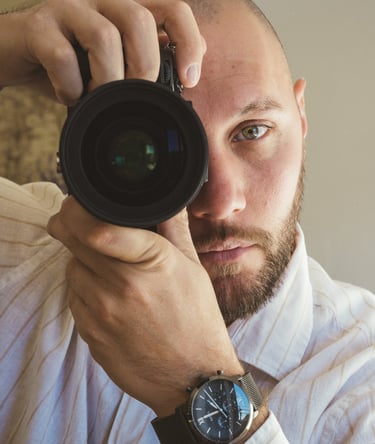 Photographe à Valensole en Provence , portrait professionnel naturel  et mariages