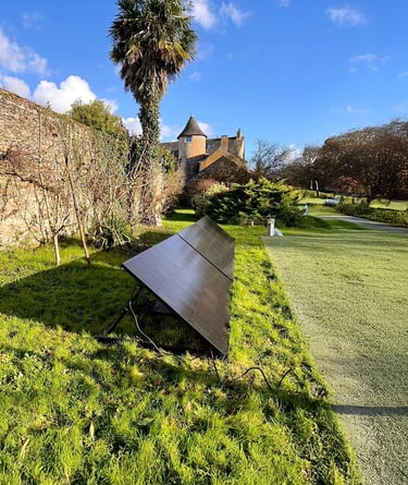 Panneau solaire bifacial de 605 Wc pour production d’énergie renouvelable