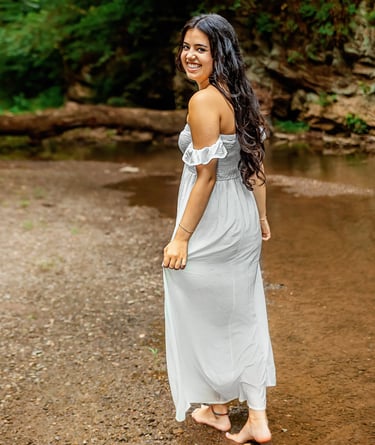 Manheim Township Senior Picture Photographer. Lancaster PA senior picture photographer