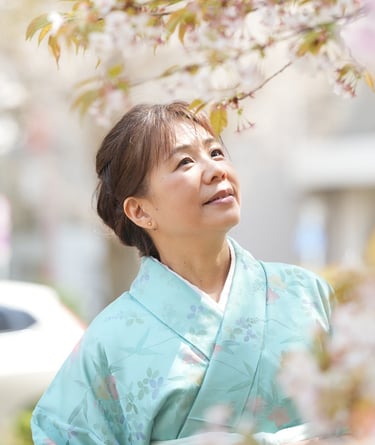 菅井由美の着物を着た写真