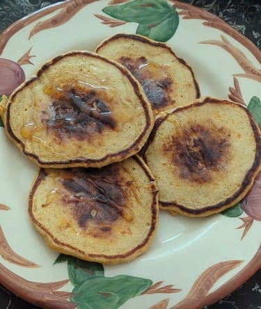 high-protein-pumpkin-spice-sweet-potato-pancakes