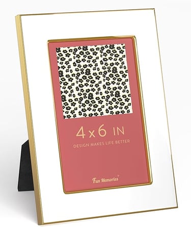 Personal Photo Frame for Scandinavian Bedroom Shelf
