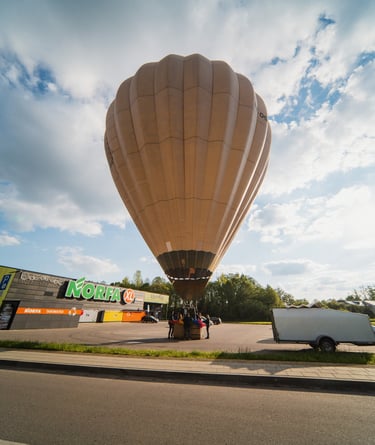 hot air balloon trakai vilnius