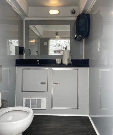 porta potty