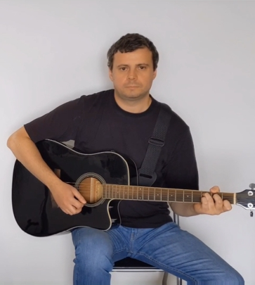 Magic Chords - Learn to play the guitar in 50 days!