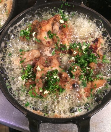 Grenouilles en persillade