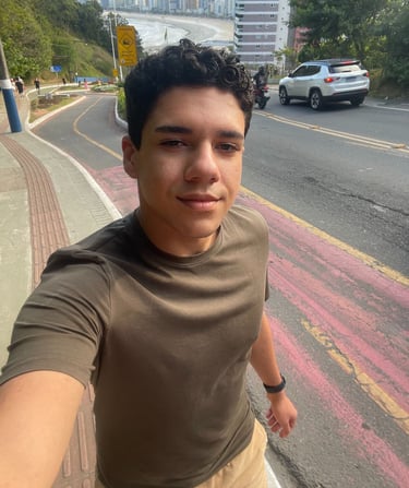 Massagista masculino que atende homens em Balneário Camboriú