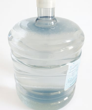 Botella de agua por 12 litros retornable